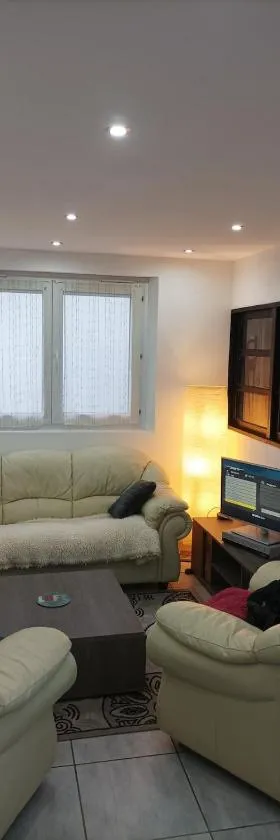 Maison individuelle Rosières-en-Santerre，位于Rosières-en-Santerre的酒店