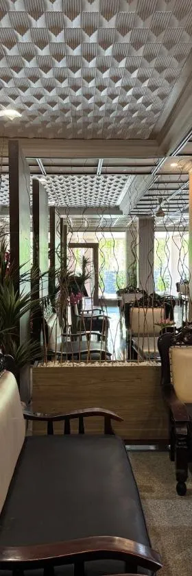 仙娜1号酒店，位于Sedati的酒店