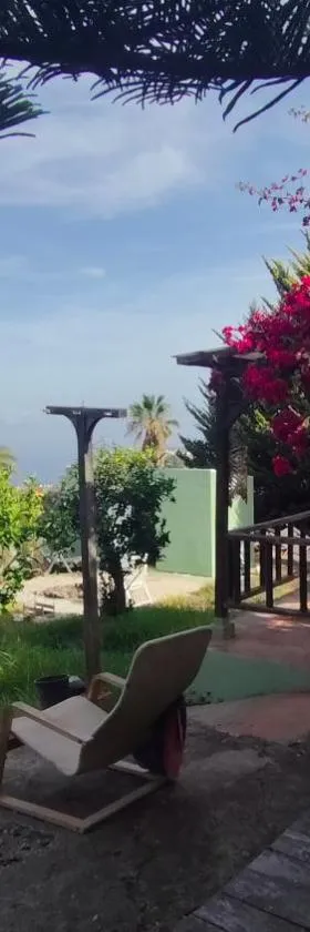 Peaceful retreat, connection and pause，位于Hoya de Pineda的酒店