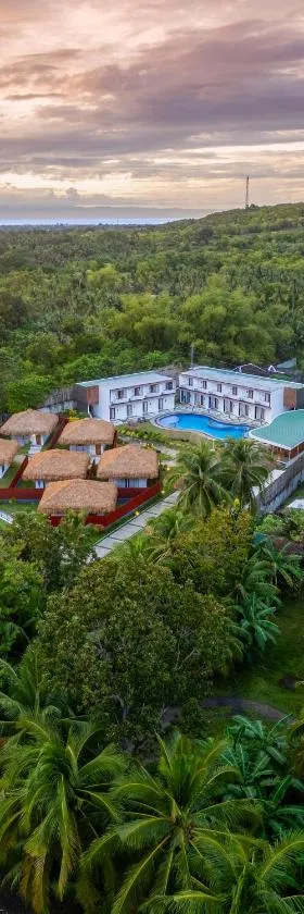 Secret Garden Resort & Villas Panglao Island，位于Biking的酒店