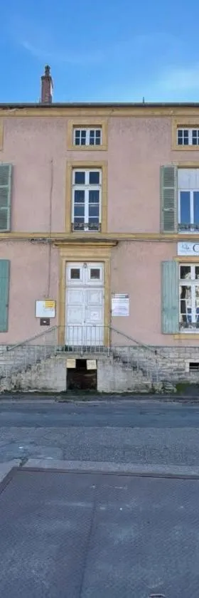 Résidence Mélanie et Nicolas，位于贝布尔河畔东皮耶尔的酒店
