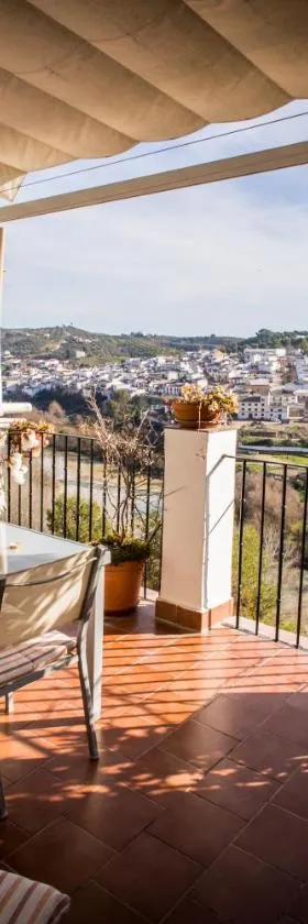 Mirador del Guadalquivir，位于蒙托罗的酒店