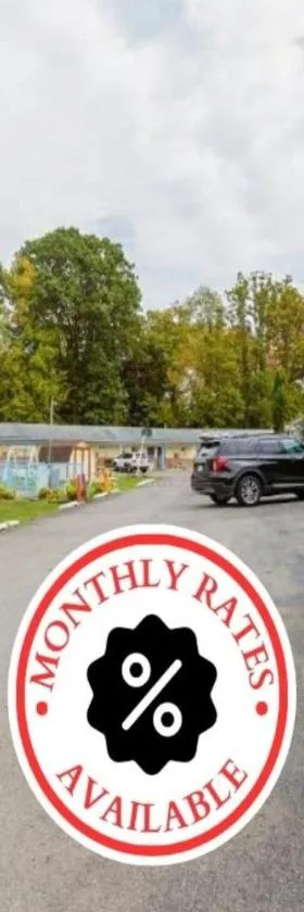 Parkside Motel by OYO Meadville Conneaut Lake，位于Conneaut Lake Park的酒店