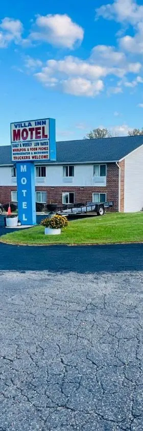 Villa Inn Motel Near Hwy 12 WI Capital O，位于Fort Atkinson的酒店