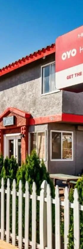 Hotel Europa Ridgecrest，位于里奇克莱斯特的酒店