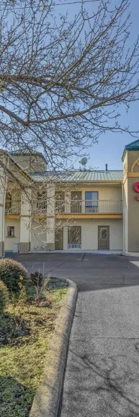 OYO Hotel Grenada West，位于格林纳达的酒店