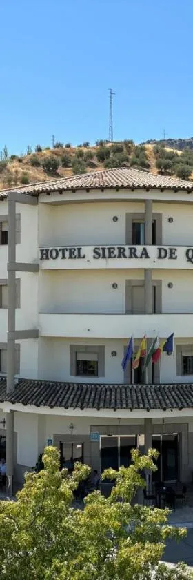 Hotel Sierra de Quesada SL，位于克萨达的酒店