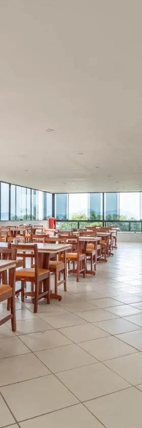 OYO Residencial Muriqui Apart Hotel, Mangaratiba，位于穆里基镇的酒店