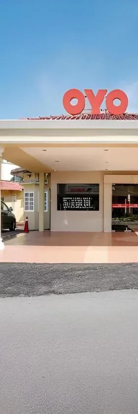 OYO 44094 Bangi Lanai Hotel，位于班吉的酒店