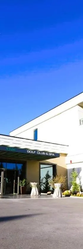 Saint Sofia Golf Club, Hotel and SPA，位于Ravno Pole的酒店