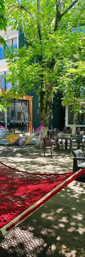 Hotel Paradiso，位于科布列季的酒店