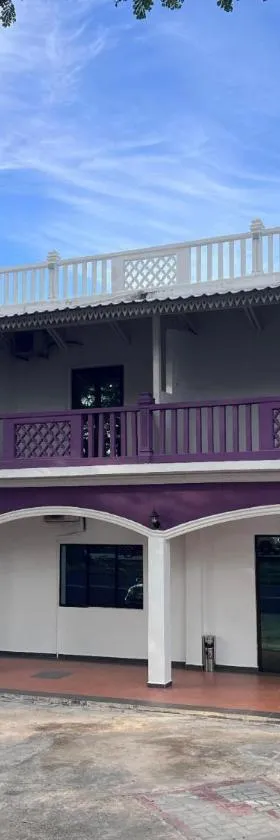 OYO 90907 Brick Cottage Homes，位于瓜埠的酒店