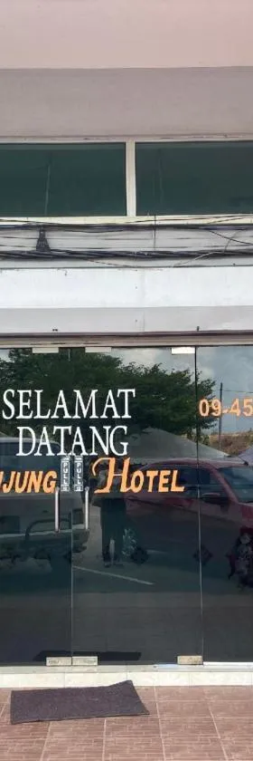 OYO 91065 Hotel De Anjung，位于Muadzam Shah的酒店