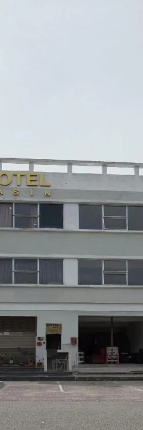 OYO 90380 Hotel Jasin，位于Jasin的酒店