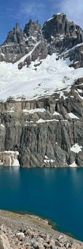 OUTSCAPE l Hermosa Cabaña en Parque Nacional Cerro Castillo，位于塞罗别墅卡斯蒂略的酒店