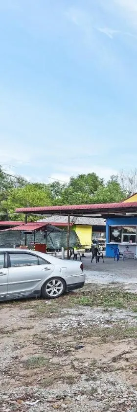 OYO 90551 Zn Mix Homestay & Roomstay，位于Kampung Raja的酒店