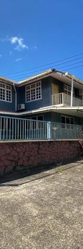 OYO Home 90287 Rb Homestay & Farms，位于古晋的酒店
