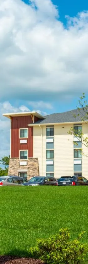 My Place Hotel-Mount Pleasant, WI，位于Mount Pleasant的酒店