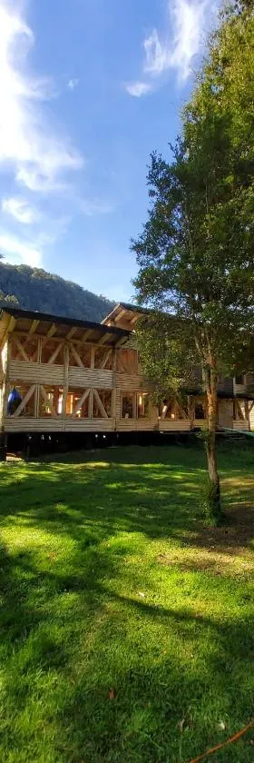 Refugio Salvatierra，位于锡斯内斯港的酒店
