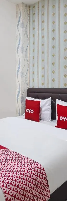OYO D'lima Guest House Sub，位于Medokanayu的酒店