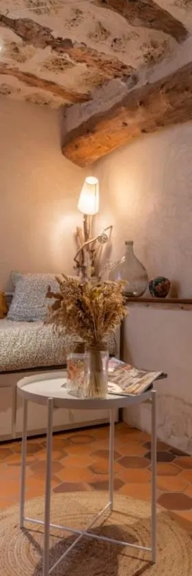 Maison de village au cœur des remparts，位于圣莱伊德苏的酒店