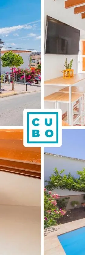 Cubo's Estudio Casabermeja Noches de Luna B & Pool，位于卡萨韦梅哈的酒店