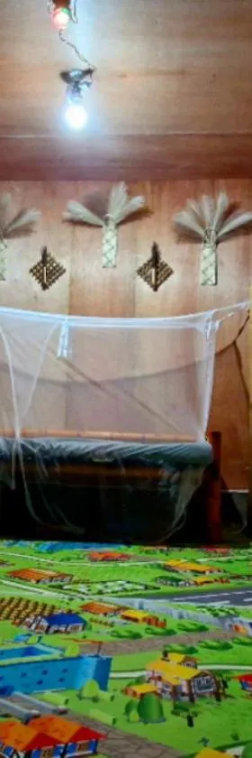 J Travel Trail Inn in Hubangon, Mahinog, Camiguin，位于Mahinog的酒店