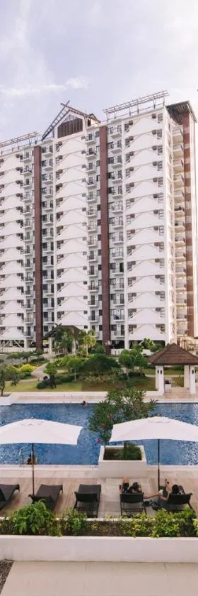 Royal Oceancrest Mactan Condominium Unit 1418，位于Sudtungan的酒店