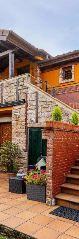 Hosteria Las Fuentes，位于Rubayo的酒店