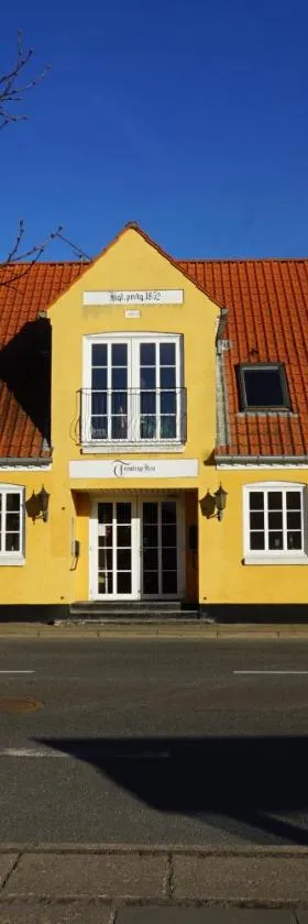 Terndrup Kro og Bed and Breakfast，位于Terndrup的酒店