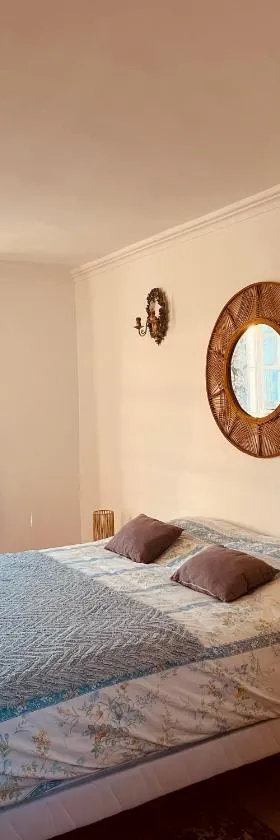 chambre aux oiseaux，位于利翁拉福雷的酒店