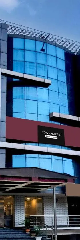 Super Townhouse Hatigaon Near Medicity Formerly Hotel Grand Majesty，位于Dispur的酒店