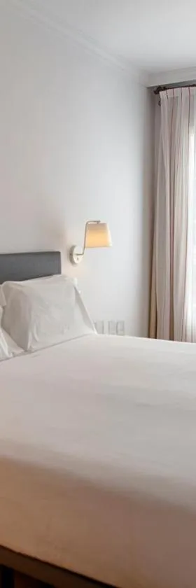 Sercotel Tribuna Málaga，位于马拉加的酒店