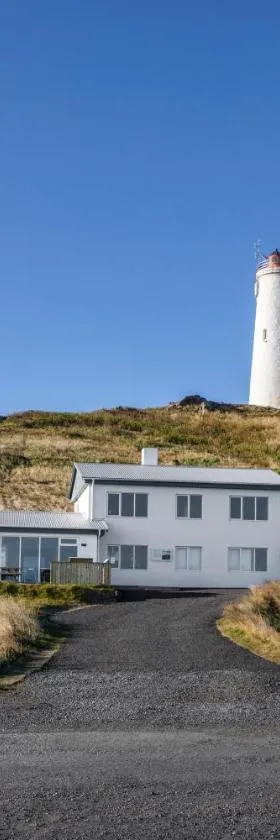 The Apartment at Reykjanesviti，位于Hafnir的酒店