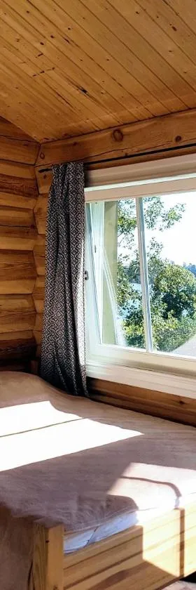 North Lakeside B&B Plateliai，位于普拉特利艾的酒店