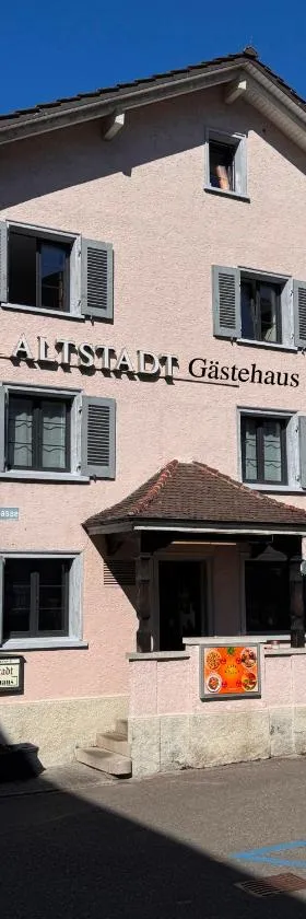 Altstadt Gästehaus，位于阿尔邦的酒店