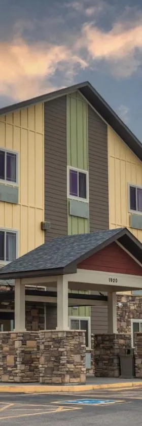 My Place Hotel-Cheyenne, WY，位于夏延的酒店
