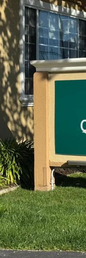 Quality Inn Ukiah，位于尤奇亚的酒店