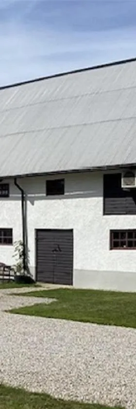 Träkumla boende，位于维斯比的酒店