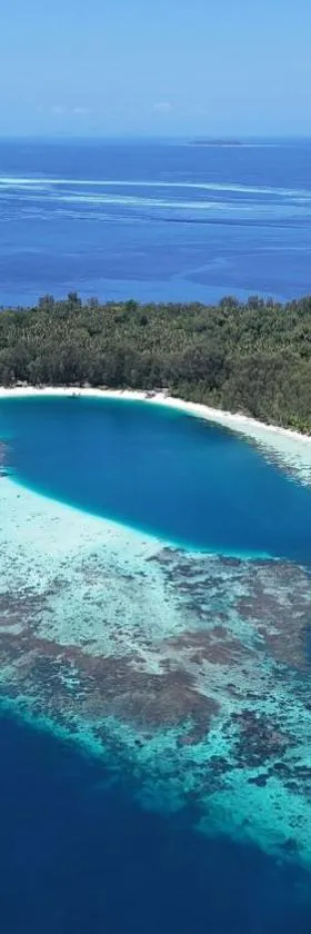 Wai Resort - Raja Ampat，位于Pulau Birie的酒店