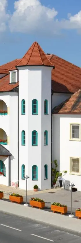 Hotel Am Greiner，位于拉斯特的酒店