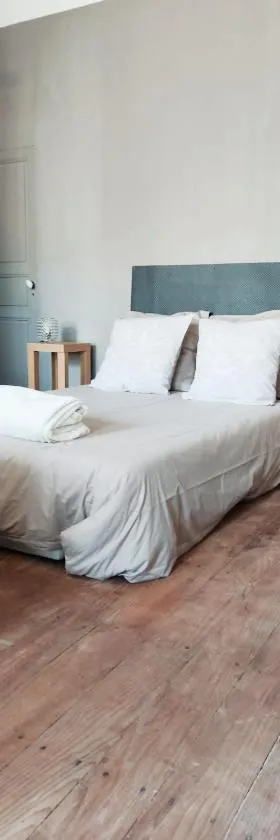 Artbnb，位于Lézat-sur-Lèze的酒店