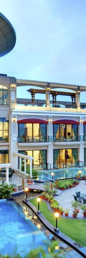 The BellaVista Hotel Panchkula-Chandigarh，位于潘切库拉的酒店