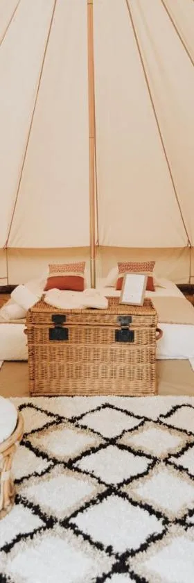Cocooning Tipi - Azur，位于Azur的酒店