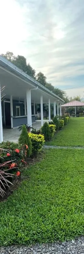 Surf Lodge Punta Mango，位于Jucuarán的酒店