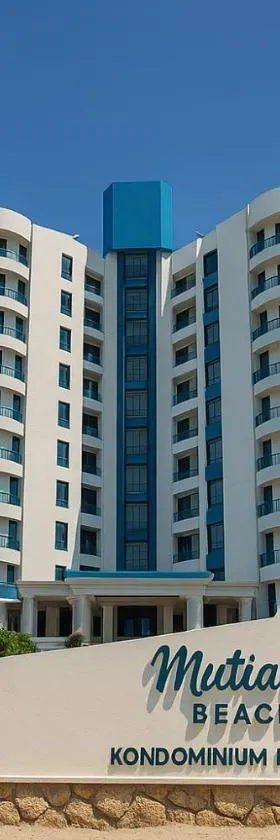Mutiara Melaka Beach Resort by Glex，位于Tangga Batu的酒店