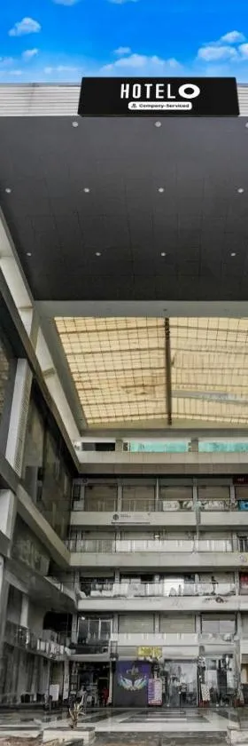 Super Hotel O VIP Road formerly Hotel Lotus，位于Surat的酒店