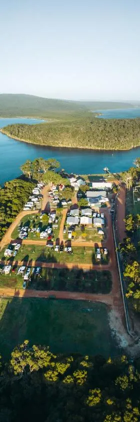 Walpole Rest Point Caravan Park，位于沃波尔的酒店
