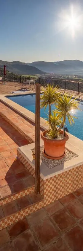 Casa La Calera - Adults Only 15 plus，位于Teba的酒店