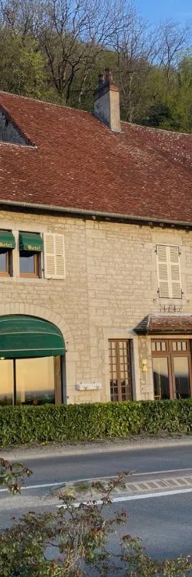 La chaumette，位于Pannessières的酒店